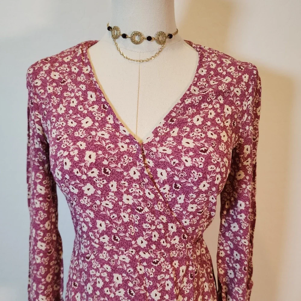 Elodie Floral Print Long Sleeve‎ Mini Wrap Dress Burgundy Size 8